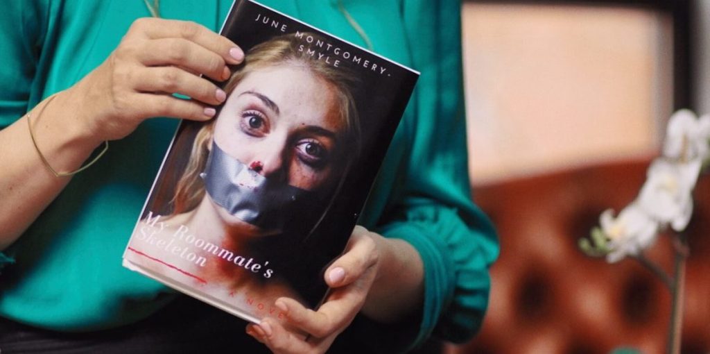 read or alive movie still